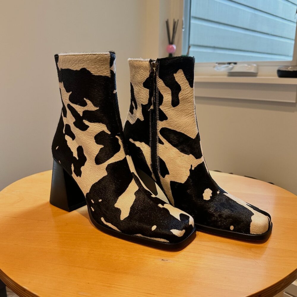 Alohas Women's South Square Toe Ankle Boot - Cow Print - Ankle boots
